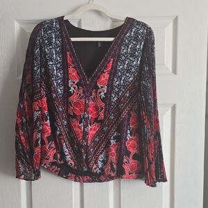 White House Black Market Graphic Wrap Blouse Black and Gray